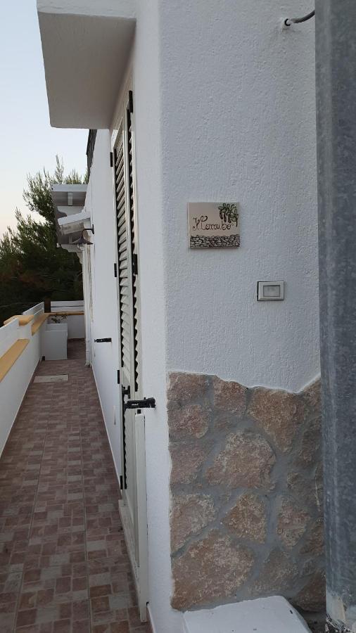 Casa Vacanze "Il Carrubo" Гальяно-дель-Капо Экстерьер фото