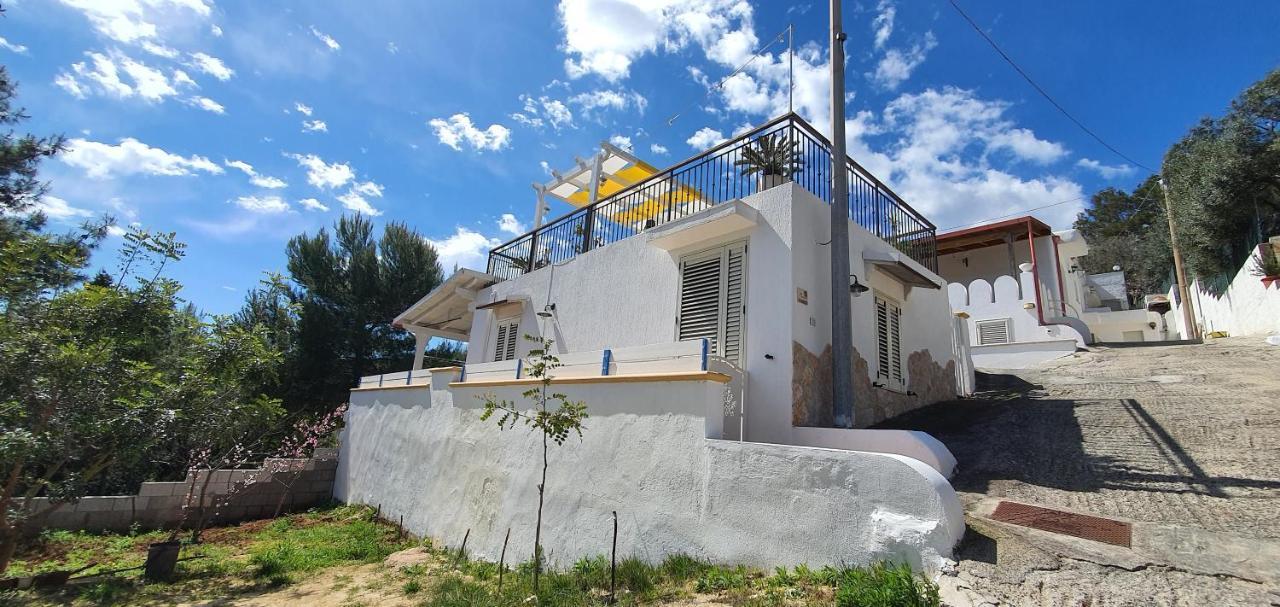 Casa Vacanze "Il Carrubo" Гальяно-дель-Капо Экстерьер фото